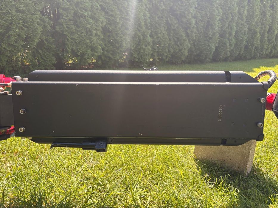 Hulajnoga elektryczna Motus 8.5 pro lite z ładowarką