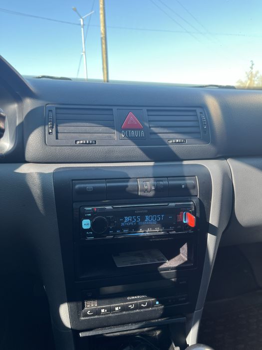 Шкода Октавіа Skoda Octavia