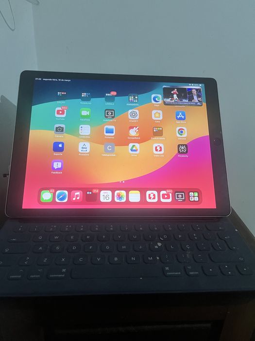 Ipad pro 12.9 + teclado e pencil.