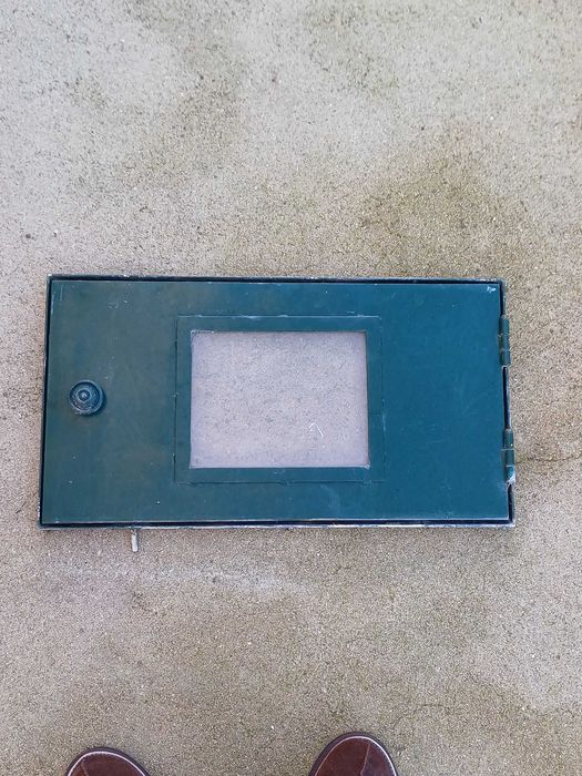 porta de ferro com aro