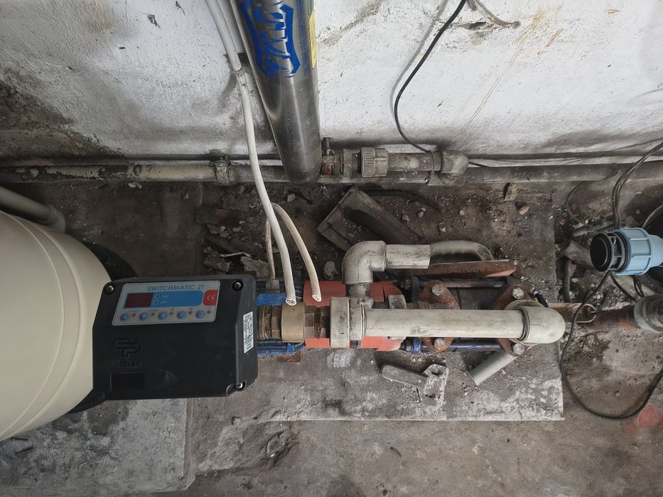 Hydrofor+zbiornik+pompa+silnik+regulator