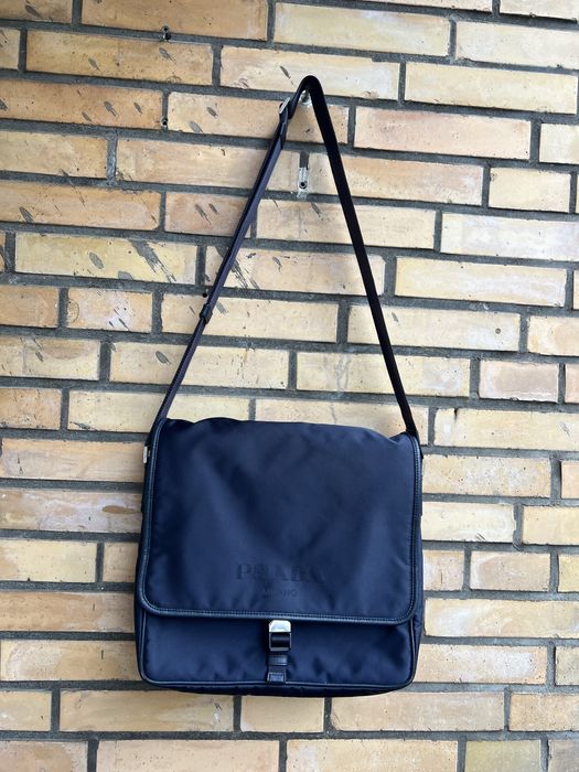 Prada Messenger Shoulder Bag Blue Nylon Tessuto Saffiano