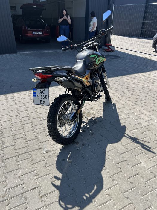 Мотоцикл Shineray 200 6c
