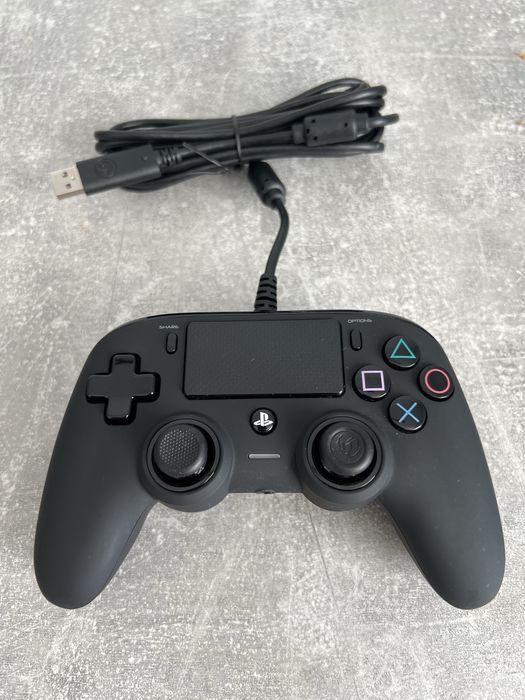 Дротовий геймпад Nacon Compact Controller PS4