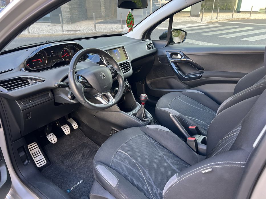 Peugeot 208 1.2 VTI Nacional - 120.000kms Estado Imaculado