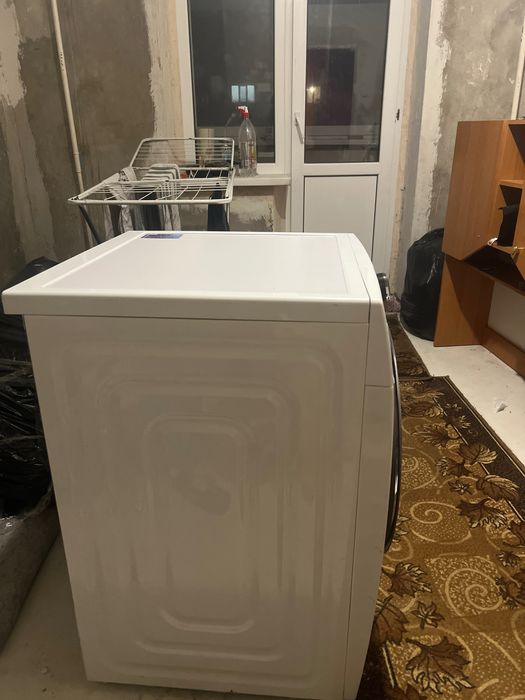 Сушильна машина Samsung DV81