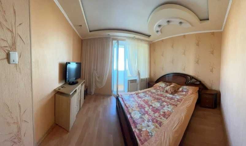 Здам 2 кімнатну квартиру на Олексіївці, пр.Перемоги,59.