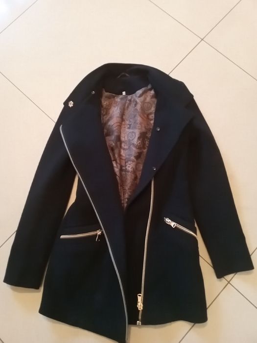 Пальто жіноче б/у.