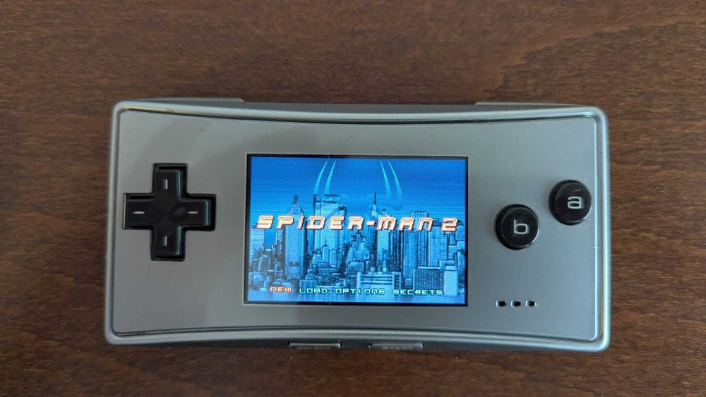 Gameboy Micro, Prateado