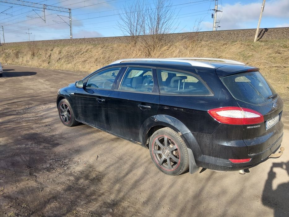 Ford  mondeo mk4 na części  kolor G6