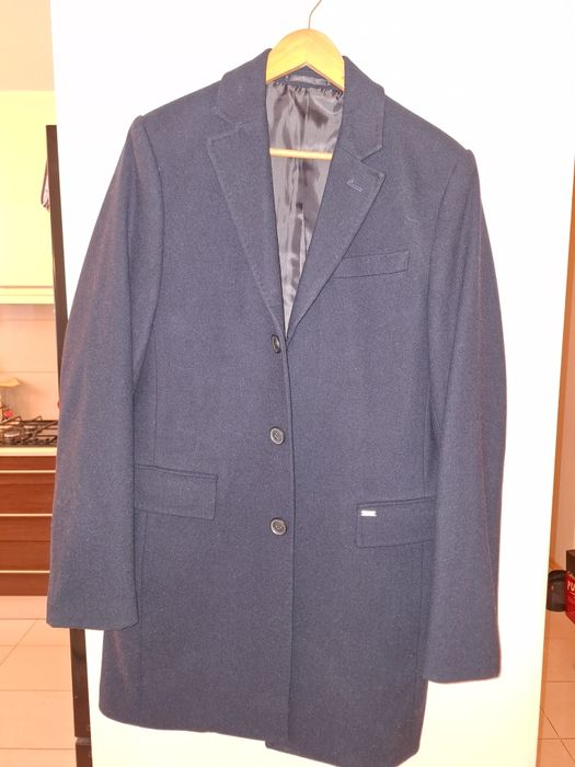 Sprzedam męski  granatowy wełniany płaszcz r.48