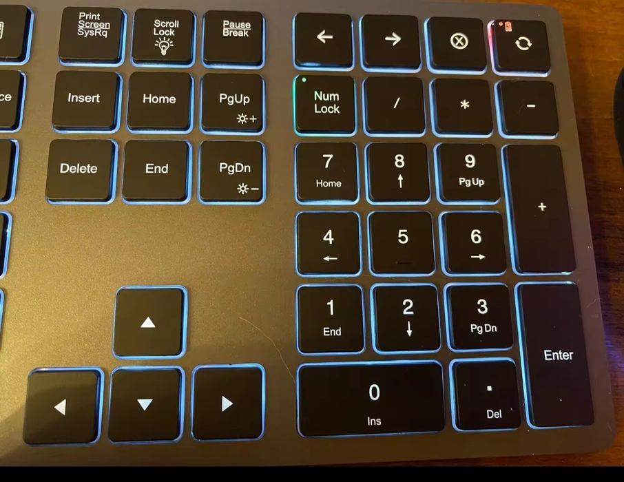 Teclado ultra slim sem fios retroiluminado + rato