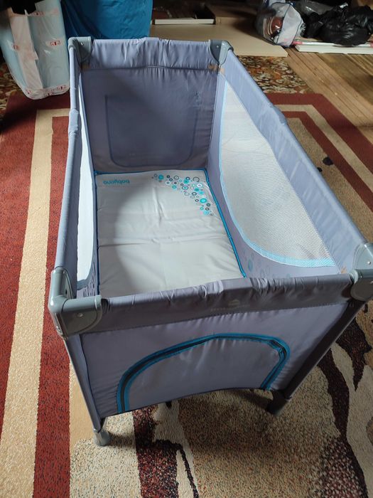 Używane łóżeczko  dziecięce