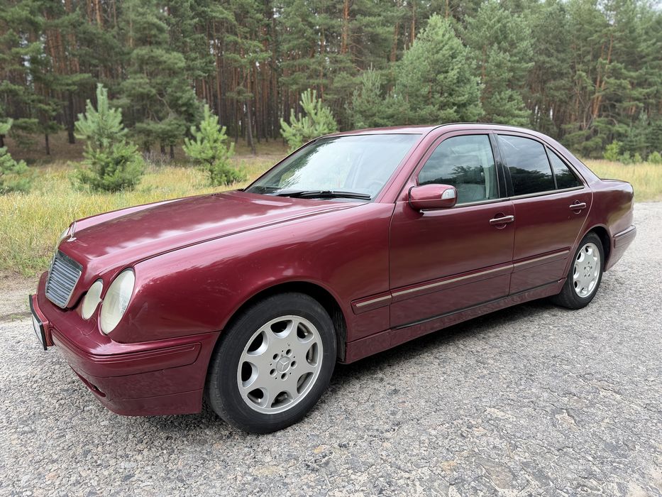 Продам Mercedes E240, газ!!!