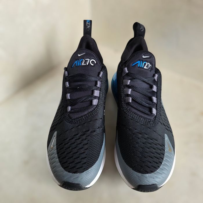 Универсальные кроссовки "Nike Air Max 270"