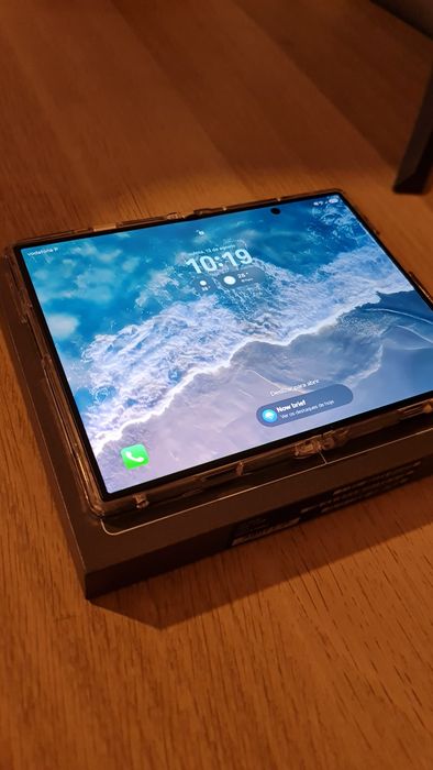 Samsung Galaxy fold 8