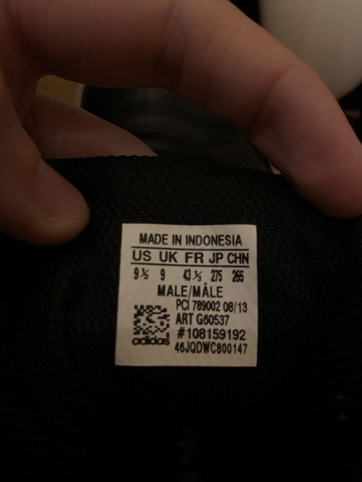 Ténis Adidas estilo Basket em muito bom estado