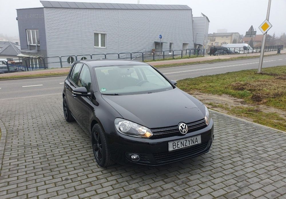 Volkswagen Golf 6-Biegów 5-Drzwi Nawigacja 2Xczujniki Parkowania