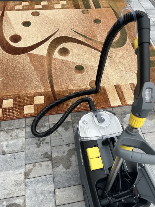 Pranie dywanów, tapicerki