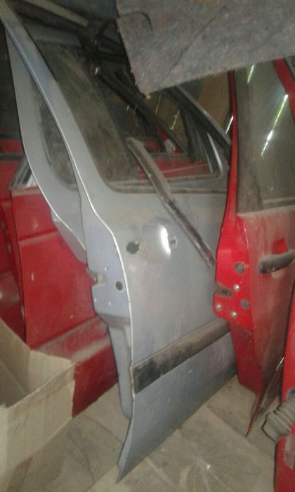 Дверки на Пасат Б 3