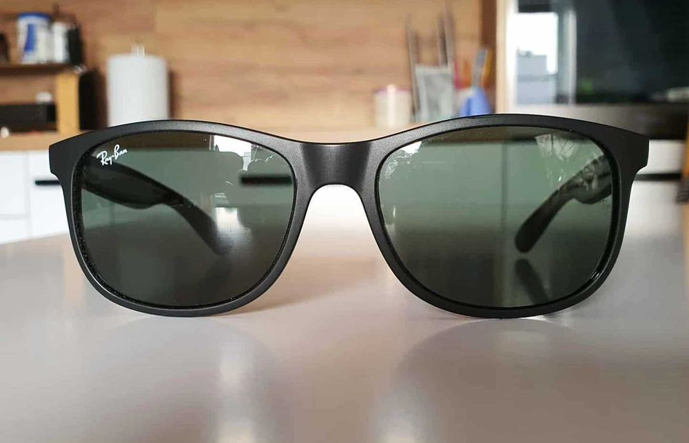 Oryginalne okulary Ray-Ban Andy RB4202