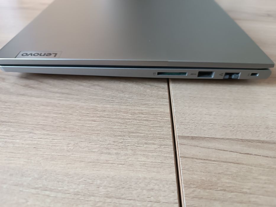 Ноутбук Lenovo ThinkPad 15 G3 ACL 15.6" IPS / AMD Ryzen 5 5500U / RAM 16 ГБ / SSD 512 ГБ