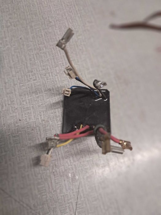 Kontroler gwozdziarki makita