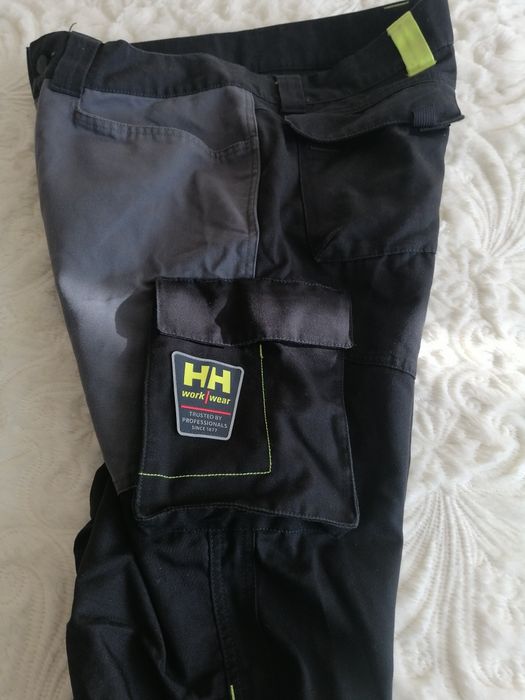 Продам робочі штани чорного кольору