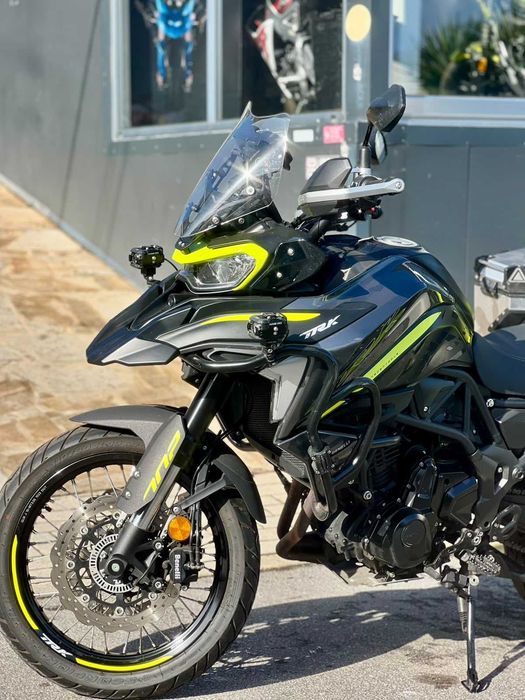 Benelli TRK 702 X Oportunidade Usado – Full Extras, Cinza/Amarelo – GGMOTOS