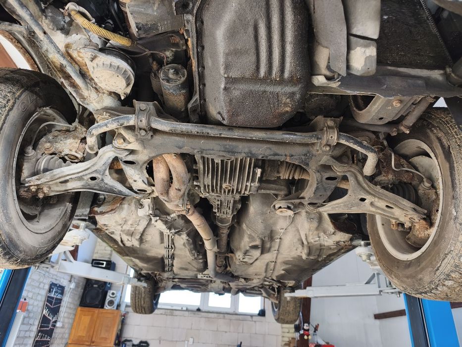 Audi 80 B4 quattro silnik 2.3 swap