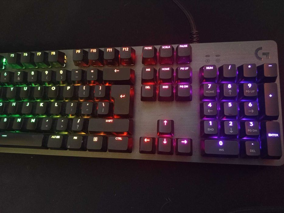 Excelente Computador + monitor curvo