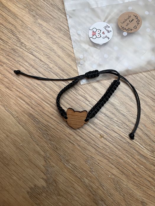 Bransoletka z glowa kota