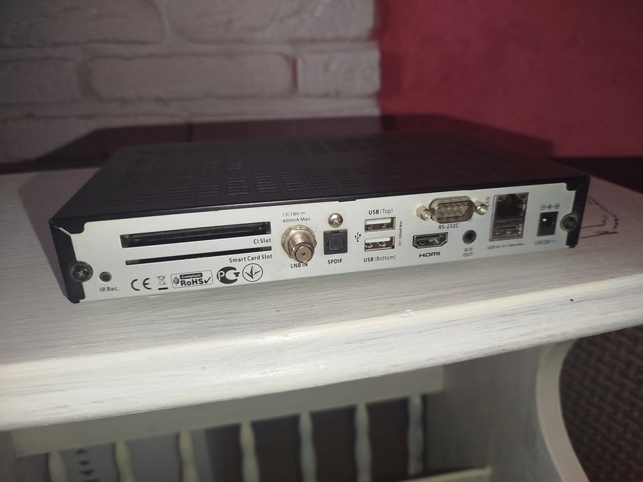 Продам супутниковий ресивер openbox sx4 hd