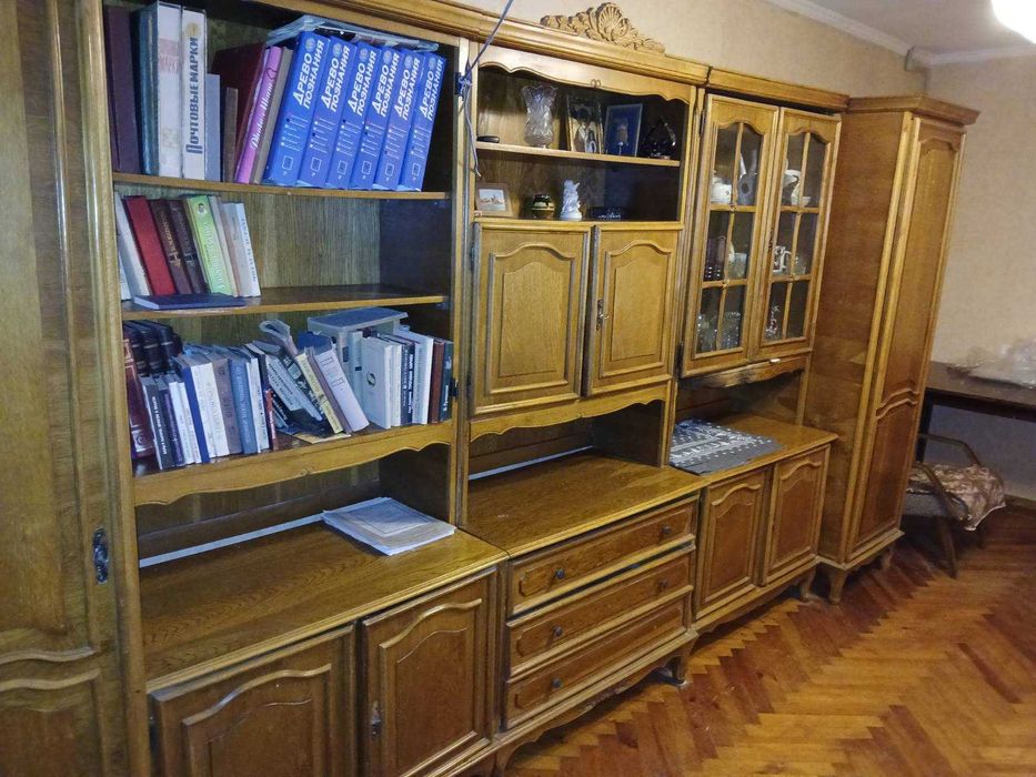 Стенка Рымыния. Дуб натуральный.