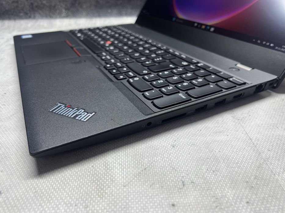 Lenovo P52s / i7 8550u 4.0GHz/ 16GB DDR4/ 512SSD/ Quadro P500/ 15.6 4K