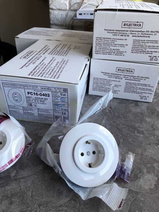 Круглі розетки вимикачі рамки ретро прованс bylectrica выключатели