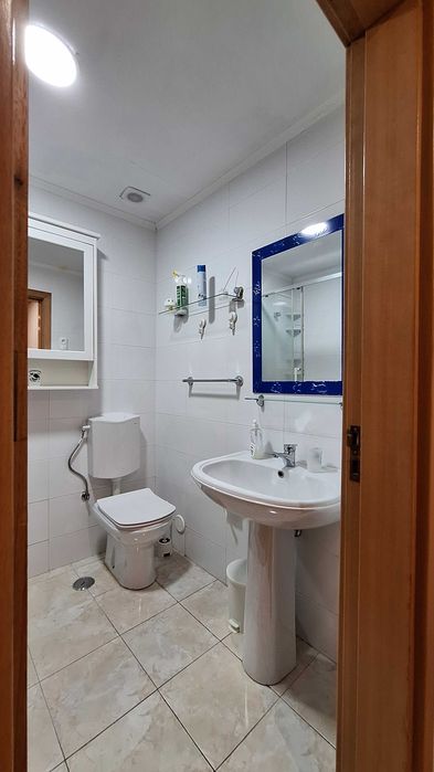 Quarto para alugar a Estudantes  ISA  ISEG Fac Arquit Veter ISCSP Univ.Nova