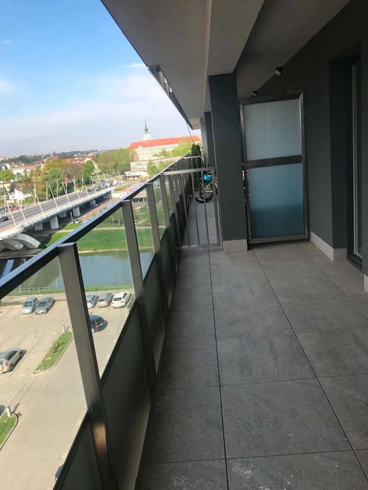 Wynajmę lokal biurowy 120 m kw w budynku Capital Tower.-dostepny od zaraz
