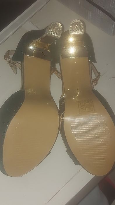 Sandálias de senhora