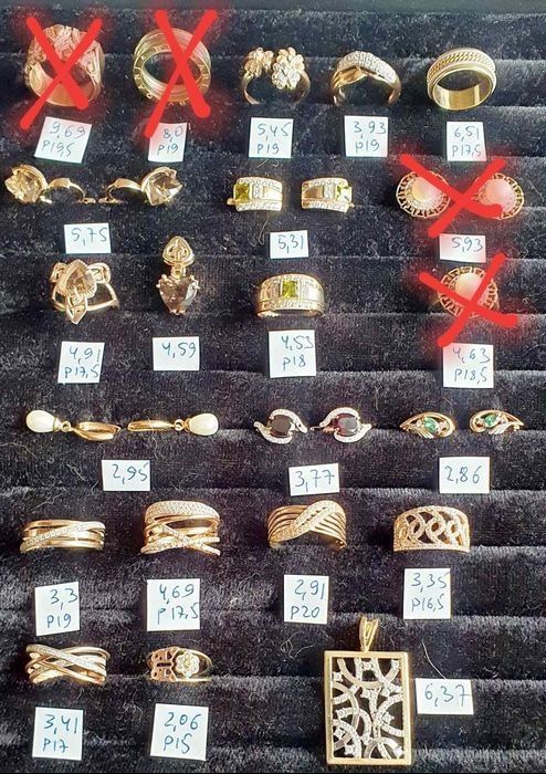 Продам золотые женские кольца