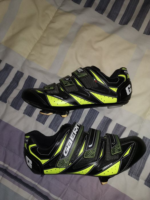 Sapatos Gaerne estrada