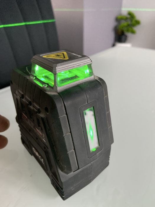 Laser krzyżowy parkside 360 stopni