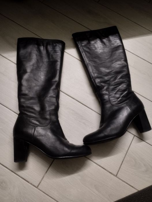 Зимові сапоги 38р Carlo Pazolini