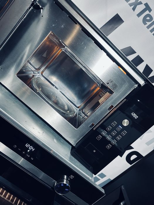 Духова + мікрохвильова печі Siemens