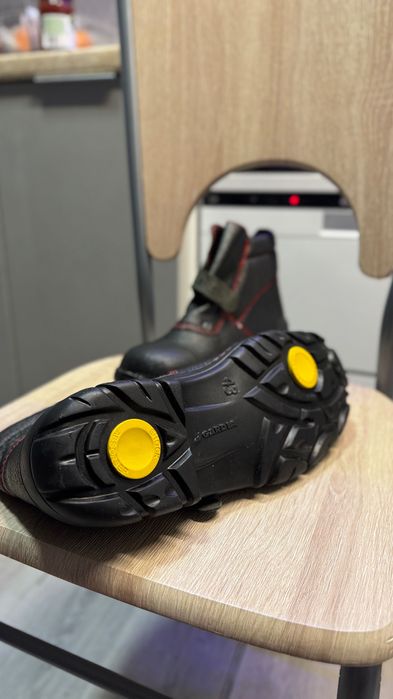 Odzież dla spawacza buty, ubranie