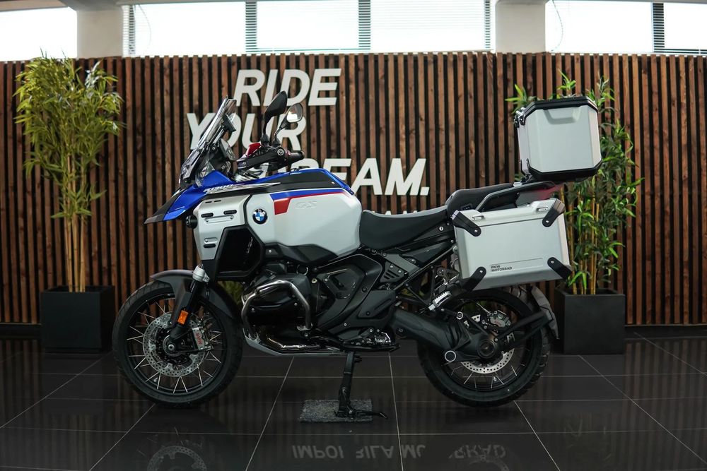 BMW R 1300 GS Adventure Trophy Automatic