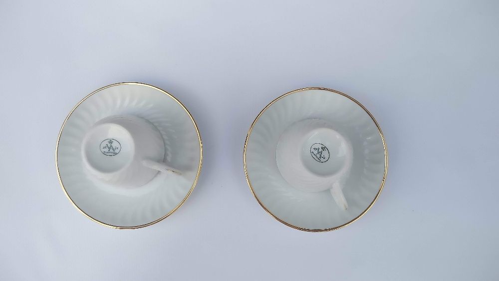 2 Vista Alegre Gold-Thread Coffee Cups424128551081758722