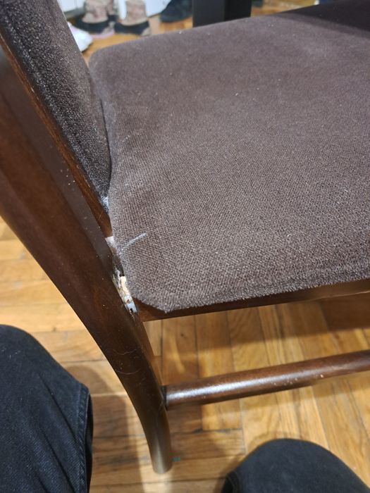 REZERWACJA Stół z krzesłami