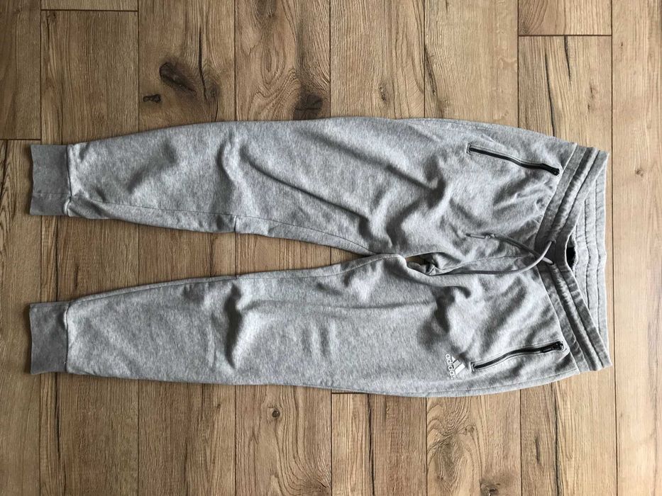 Spodnie dresowe Adidas 3 stripes rozm. S