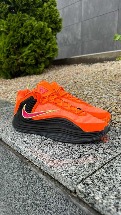 #0281  Nike Freak 7 [US 10.5 | 28.5 cm]